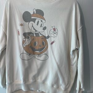 American Eagle Cream Sweatshirt